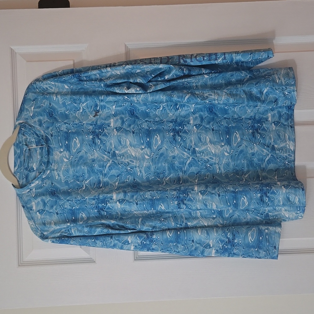 NWT Simply Southern Men's Blue Waves Long Sleeve Sports Sun Tee - Picture 2 of 7